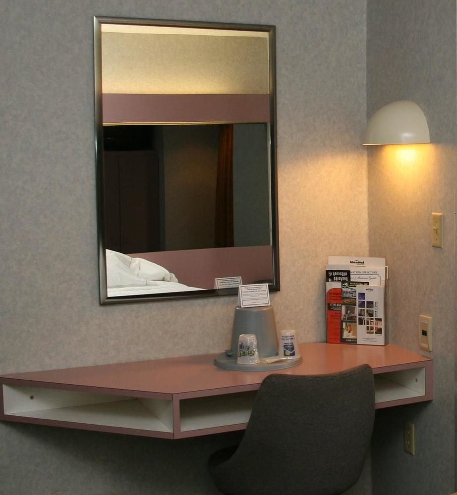 Centerway Hotel Buffalo Тонаванда Екстер'єр фото